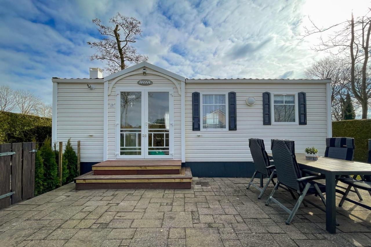 Knus En Modern Ingericht Chalet Met Gratis Wifi Villa Tzummarum Ngoại thất bức ảnh